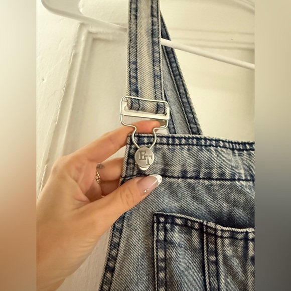 FREE PEOPLE OVERALLS - Picture 3 of 5